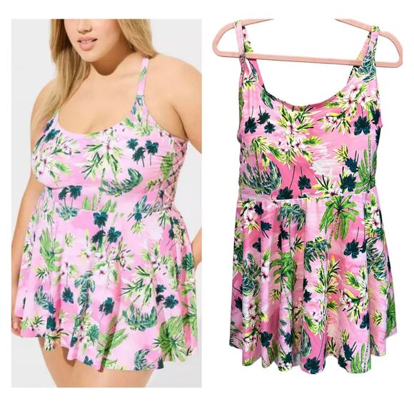 Torrid 4 (4X 26) Pink Tropical Wireless‎ Padded Short Length Swim Dress w/Briefs - Picture 1 of 3